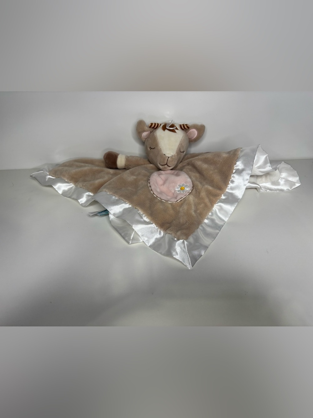 Douglas Lil’ Snugglers Baby Deer Plush Lovey Security Blanket Satin Trim.